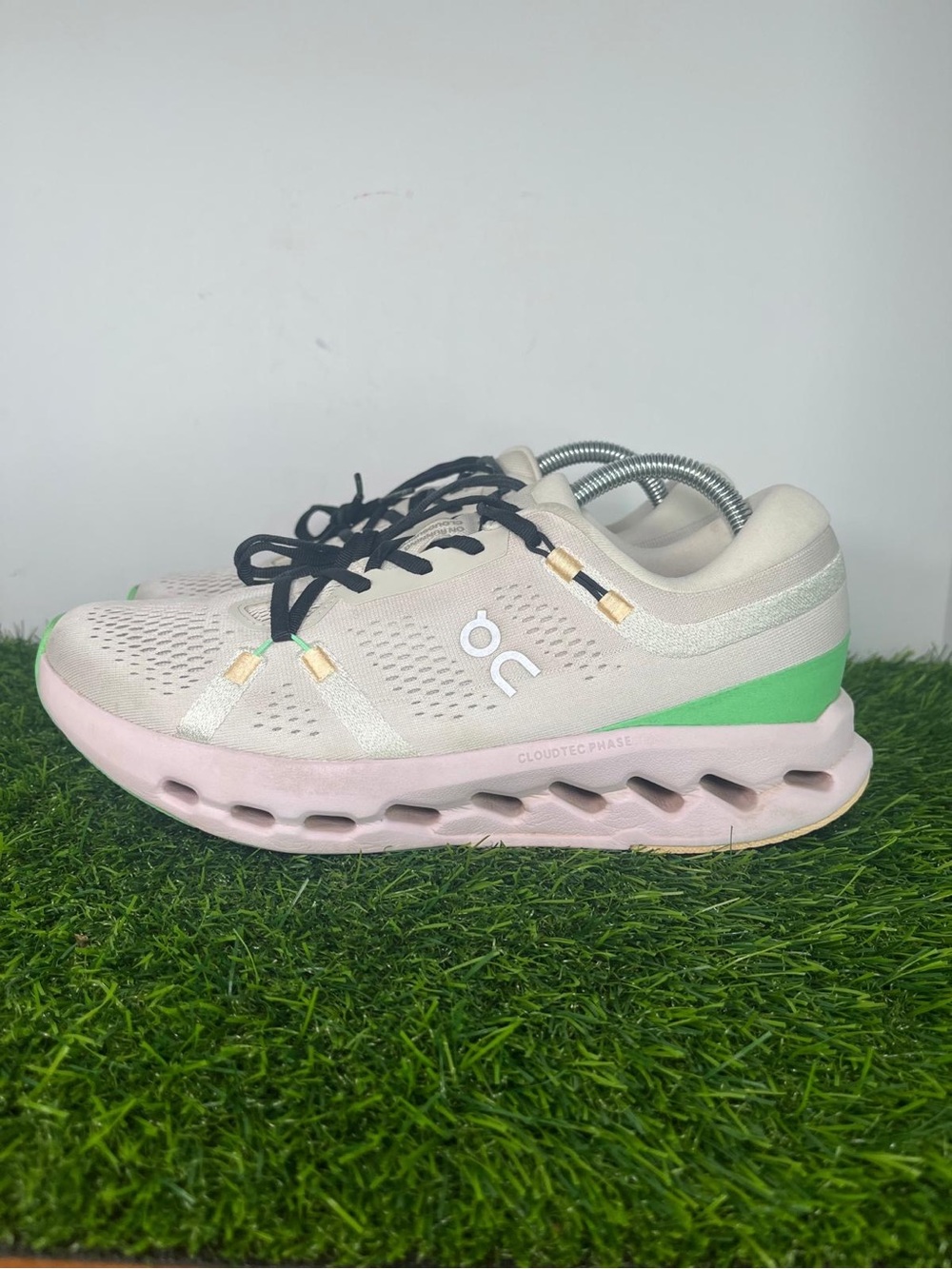 On running cloud surfer Next cloudTec phase women’s 10.5 running shoes - Picture 1 of 8